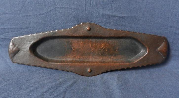 Koperen pennenbak gehamerd Amsterdamse School ca 1920/30, Antiek en Kunst, Antiek | Koper en Brons, Koper, Ophalen of Verzenden