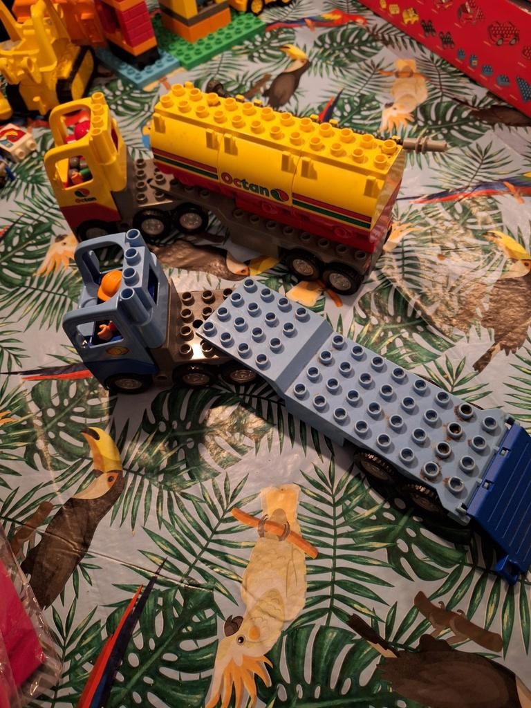 2x Duplo vrachtwagen, Ophalen, Gebruikt, Complete set, Duplo
