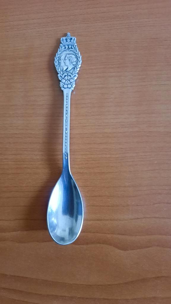 Lepeltje Koningin Juliana/Prins Bernhard 12,5 jaar Huwelijk, Verzamelen, Koninklijk Huis en Royalty, Zo goed als nieuw, Speld(je) of Lepel(tje)