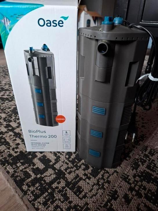 Oase bioplus 200 binnenfilter met thermostaat., Dieren en Toebehoren, Vissen | Aquaria en Toebehoren, Zo goed als nieuw, Filter of Co2