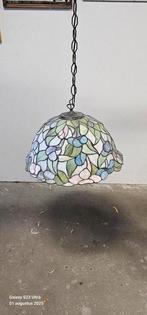 glas in lood super mooie lamp., Huis en Inrichting, Lampen | Hanglampen, Ophalen of Verzenden, Gebruikt, Glas, Minder dan 50 cm