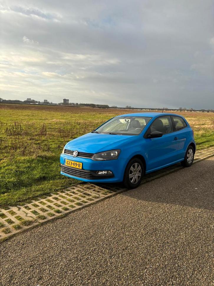 Volkswagen Polo 1.0 MPI 44KW 2016 Blauw €6995, Auto's, Volkswagen, Polo, Airbags, Airconditioning, Radio, Benzine, Hatchback, Handgeschakeld