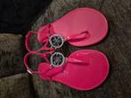 Guess en love moschino slippers, Kleding | Dames, Schoenen, Ophalen of Verzenden, Zo goed als nieuw, Zwart
