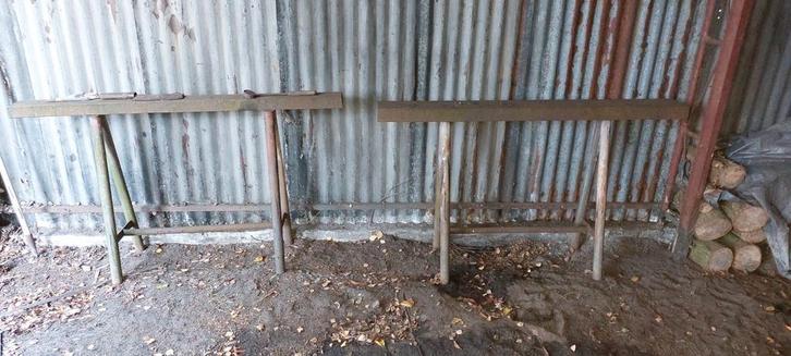 2 Stalen Schragen - Zware Uitvoering, Doe-het-zelf en Verbouw, Werkbanken, Gebruikt, 120 tot 170 cm, Ophalen