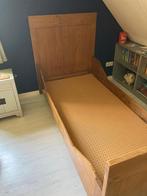 Twee maal 1-persoons Antieke massieve bedden, Antiek en Kunst, Antiek | Meubels | Bedden, Ophalen of Verzenden