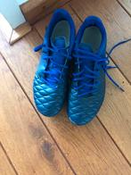 Meisjes/jongens voetbalschoen maat 41, Sport en Fitness, Voetbal, Ophalen of Verzenden, Zo goed als nieuw, Schoenen