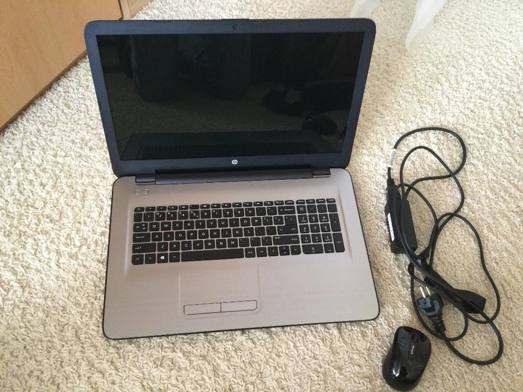 laptop HP + tas, Computers en Software, Hp, Gebruikt, Ophalen of Verzenden, 17 inch of meer