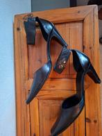 Elegante zwarte pumps met enkelbandje maat 39 Hakhoogte 9cm, Ophalen of Verzenden