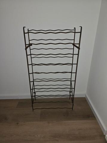 Prachtig brocante wijnrek metaal, geschikt voor 36 flessen!! beschikbaar voor biedingen