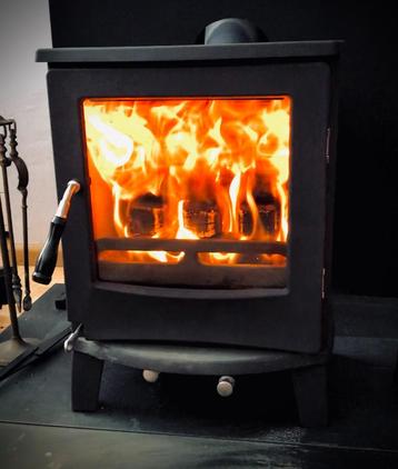 Gietijzeren 🔥 houtkachel +veel extra’s 🔥🔥🔥 beschikbaar voor biedingen