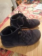 Helvesko maat 39, in zeer goede staat., Blauw, Helvesko, Ophalen of Verzenden, Sneakers of Gympen