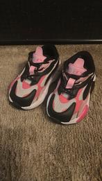 Super leuke stoere meisjes sneakers Puma maat 20, Kinderen en Baby's, Babykleding | Schoentjes en Sokjes, Ophalen of Verzenden