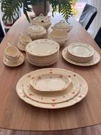 Bloemenmotief Antiek Société Céramique servies, 31st., Ophalen