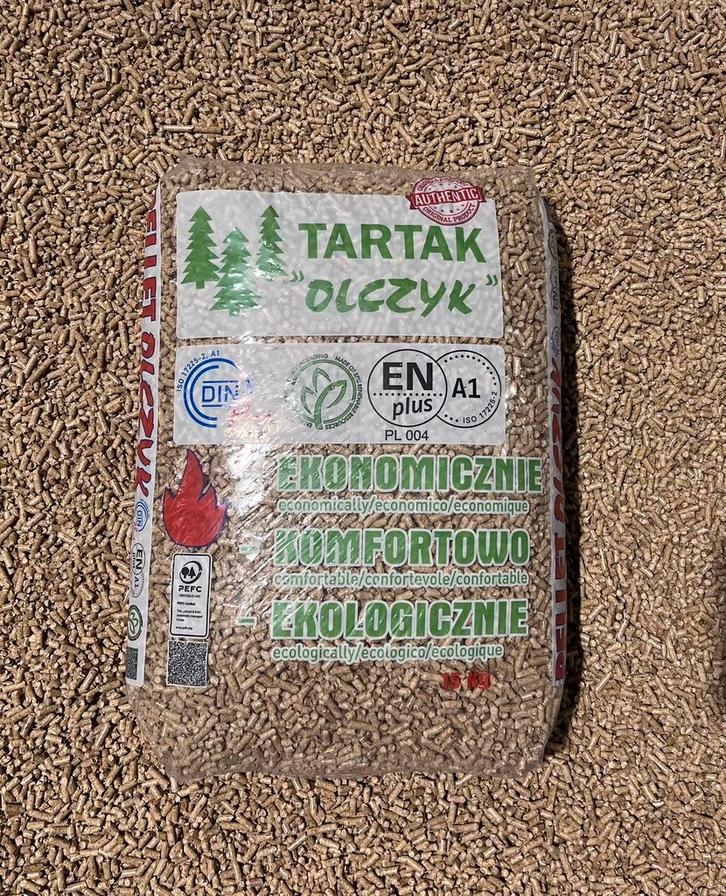 Tartak witte houtpellets a 1050 kg nog 5 pl beschikbaar, Tuin en Terras, Haardhout, Blokken, Overige houtsoorten, Ophalen