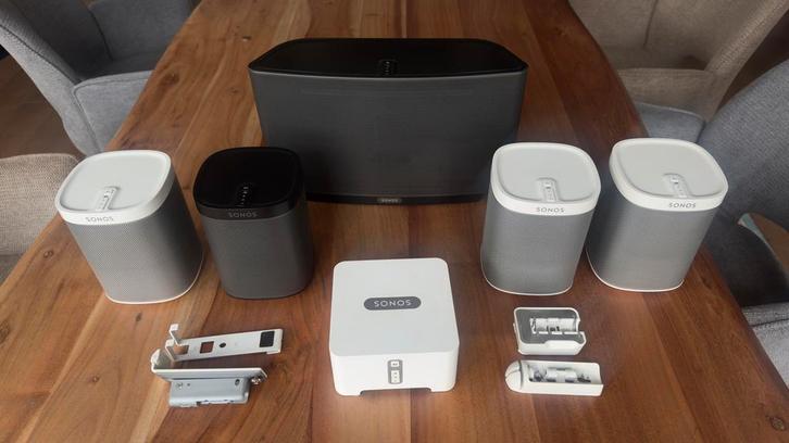 Sonos speakers en Connect - Complete set, Audio, Tv en Foto, Luidsprekers, Zo goed als nieuw, Front, Rear of Stereo speakers, Minder dan 60 watt