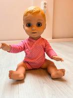 Pratende babypop met bewegende ogen, Ophalen of Verzenden, Zo goed als nieuw, Babypop