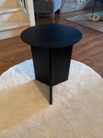 bijzettafel slit HAY, Huis en Inrichting, Minder dan 55 cm, Metaal of Aluminium, Rond, Zo goed als nieuw