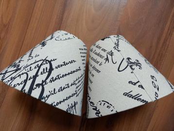 2 leuke kleine lampenkapjes  (5 euro pst) beschikbaar voor biedingen