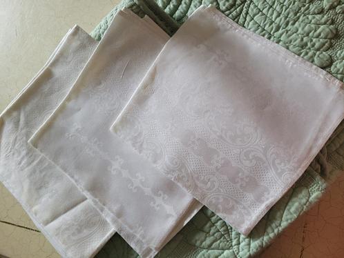 7 vintage maar nooit gebruikte servetten katoen damast gewev, Huis en Inrichting, Keuken | Textiel, Nieuw, Overige typen, Wit