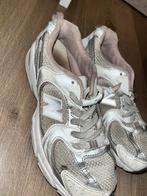 New balance  maar 36  80 euro, Kleding | Dames, Schoenen, New Balance, Ophalen of Verzenden, Grijs, Sneakers of Gympen