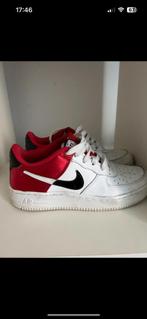 Nike air force 1 zwart/rood/wit maat 36,5, Kleding | Dames, Schoenen, Ophalen of Verzenden, Zo goed als nieuw, Zwart, Sneakers of Gympen