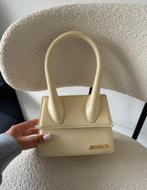 Jaquemus tas, Sieraden, Tassen en Uiterlijk, Tassen | Damestassen, Verzenden, Zo goed als nieuw, Beige