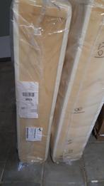 2 X VIKING MATRASSEN MET BINNENVEREN, Ophalen, Eenpersoons, 210 cm, Nieuw