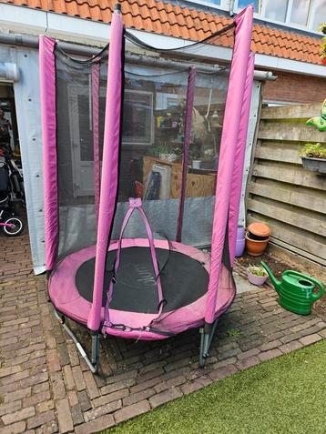 plum trampoline GRATIS!!! beschikbaar voor biedingen