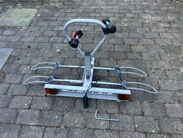 Fietsendrager voor op trekhaak beschikbaar voor biedingen