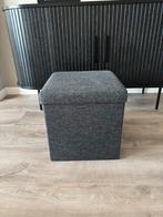 Antraciet kleurige poef met opbergruimte, Vierkant, Minder dan 50 cm, Ophalen of Verzenden, Zo goed als nieuw