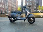 Vespa gts 300 2018 6800km origineel nederlands 1 liter =30km, Fietsen en Brommers, Scooters | Vespa, Ophalen, Gebruikt, Benzine