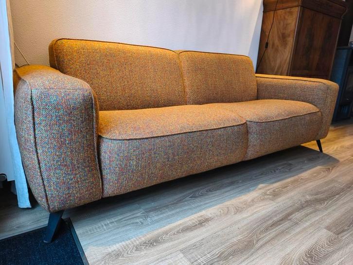 Mooie 3 zits bank in nette staat, Huis en Inrichting, Banken | Bankstellen, Zo goed als nieuw, Rechte bank, Driepersoons, 200 tot 250 cm