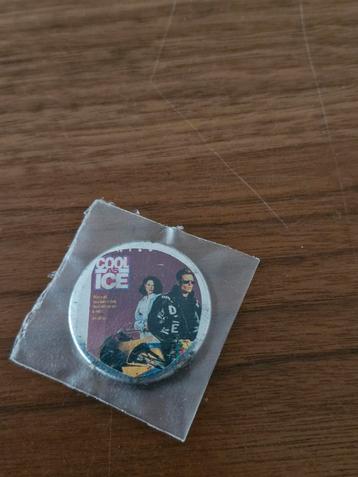 F 198 Cool as Ice Button - Zeldzaam! beschikbaar voor biedingen