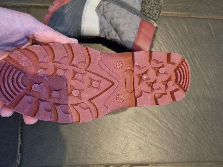 Moonboots nieuw Maat 41/42, Hobby en Vrije tijd, Kostuums, Theaterbenodigdheden en LARP, Nieuw, Ophalen