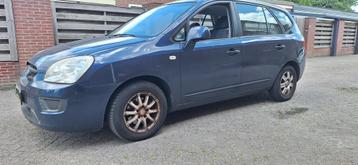 Kia Carens 2.0 Cvvt 7-ZIT 2007 Blauw rolstoel lift beschikbaar voor biedingen