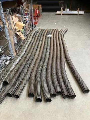 690. Brevoduct-GND Heteluchtslang 102 beschikbaar voor biedingen