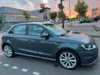 Audi A1 1.0 Sportback 95pk 2017 Grijs Rijd perfect, Auto's, Audi, Voorwielaandrijving, Stof, A1, Euro 6