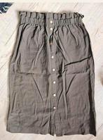 Only maat 42 leger groen met goud taille model high, Kleding | Dames, Rokken, Only, Maat 42/44 (L), Ophalen of Verzenden, Zo goed als nieuw