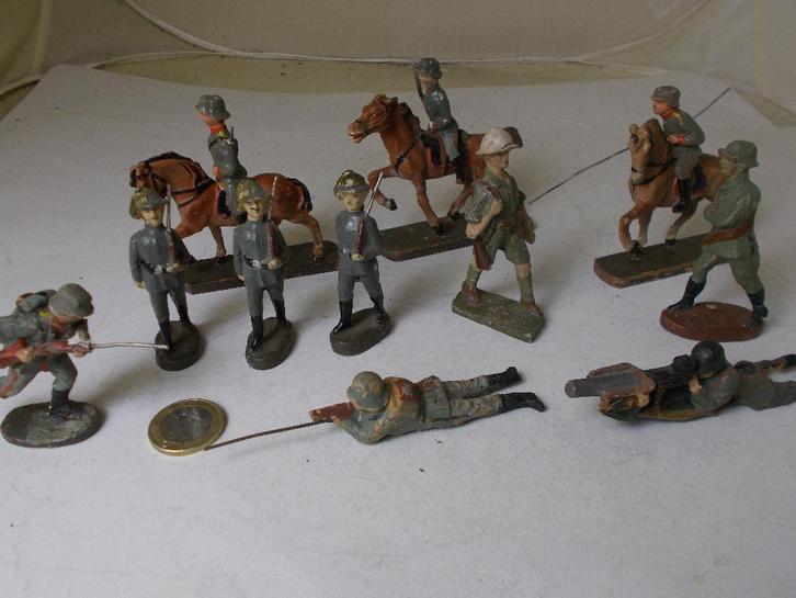 Jaren 20-30 ANTIEKE SOLDAATJES (O.A. ELASTOLINE) 11 X! (-D-), Antiek en Kunst, Antiek | Speelgoed, Ophalen of Verzenden