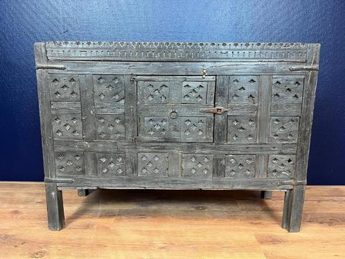 Dressoir Tarangita Bruin 110 X 40 X 79 cm houtsnijwerk, Huis en Inrichting, Kasten | Dressoirs, Nieuw, 100 tot 150 cm, 25 tot 50 cm