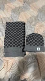 Sjaal set, Kleding | Dames, Mutsen, Sjaals en Handschoenen, Ophalen of Verzenden, Nieuw, Maat 38/40 (M), Sjaal