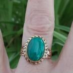 Oude gouden ring met Malachiet, Sieraden, Tassen en Uiterlijk, Ringen, Verzenden, Gebruikt, 17 tot 18, Goud
