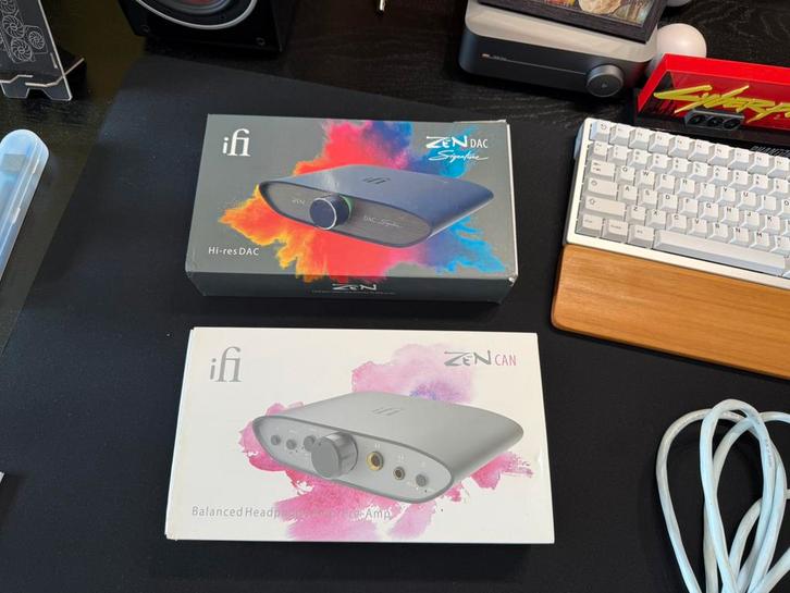 iFi Zen DAC Signature (v1) + iFi Zen CAN (v1), Audio, Tv en Foto, Versterkers en Receivers, Zo goed als nieuw, Stereo, Minder dan 60 watt