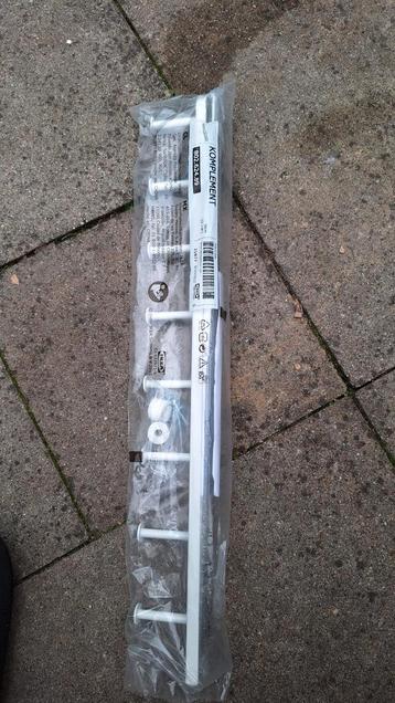 Ikea Komplement Uittrekbare multihanger, wit, 58 cm

 beschikbaar voor biedingen