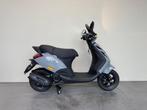 Piaggio Zip Brom 45 km/h, BWJ 10-2021, Nardo Grey, Fietsen en Brommers, Scooters | Piaggio, Niet ingevuld, Niet ingevuld, Niet ingevuld
