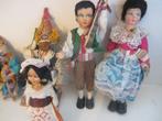Vintage klederdracht poppen uit meerdere landen 24 stuks, Verzamelen, Poppen, Ophalen of Verzenden, Gebruikt, Pop