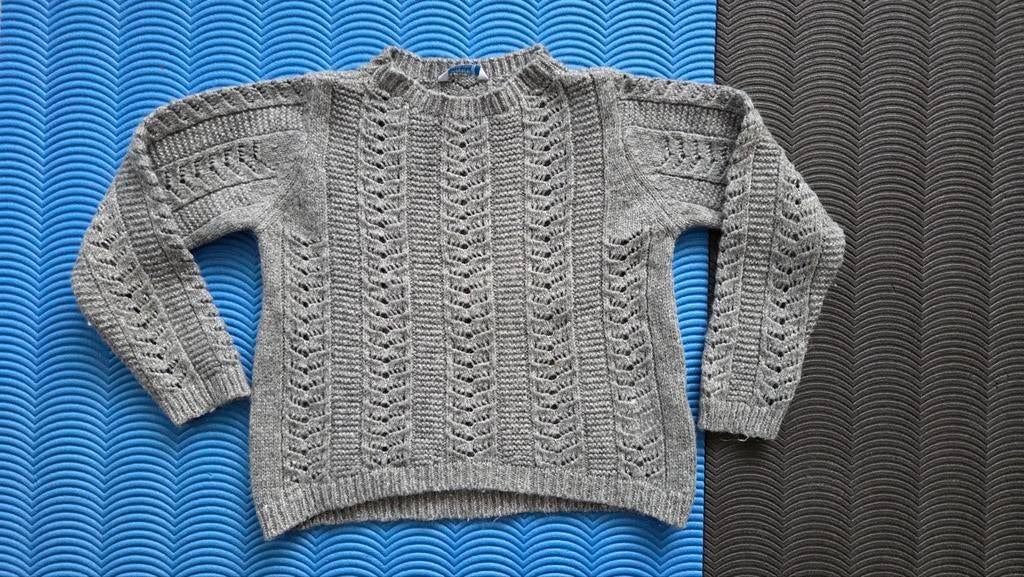 Mayoral trui, 140 cm, grijs met zilver, Kinderen en Baby's, Babykleding | Overige, Ophalen of Verzenden, Gebruikt, Mayoral, Meisje