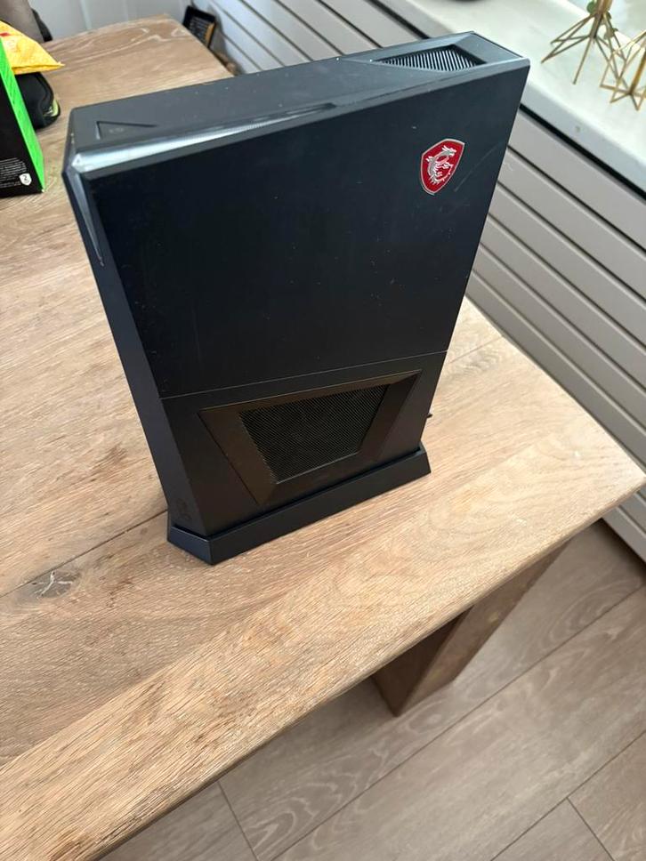 MSI Trident, Computers en Software, Desktop Pc's, Zo goed als nieuw, 2 tot 3 Ghz, HDD, SSD, 8 GB, Virtual Reality, Ophalen of Verzenden