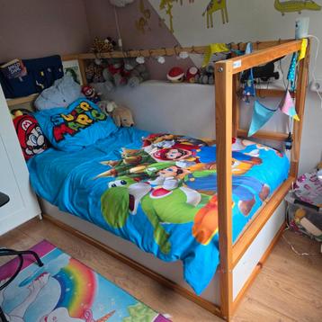 Kura bed ikea beschikbaar voor biedingen