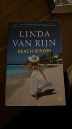 Linda van Rijn - Beach Resort, Ophalen of Verzenden, Zo goed als nieuw, Linda van Rijn